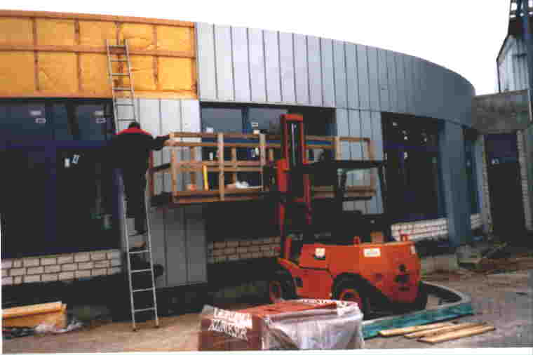 Fassade des Bauzentrums Christiansen